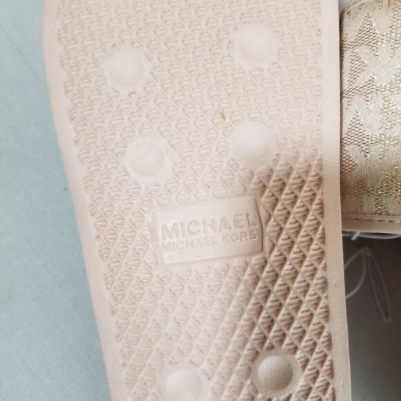 MICHAEL KORS Logo Faux Fur Flip Flop Sandals 2834 - Picture 5 of 5